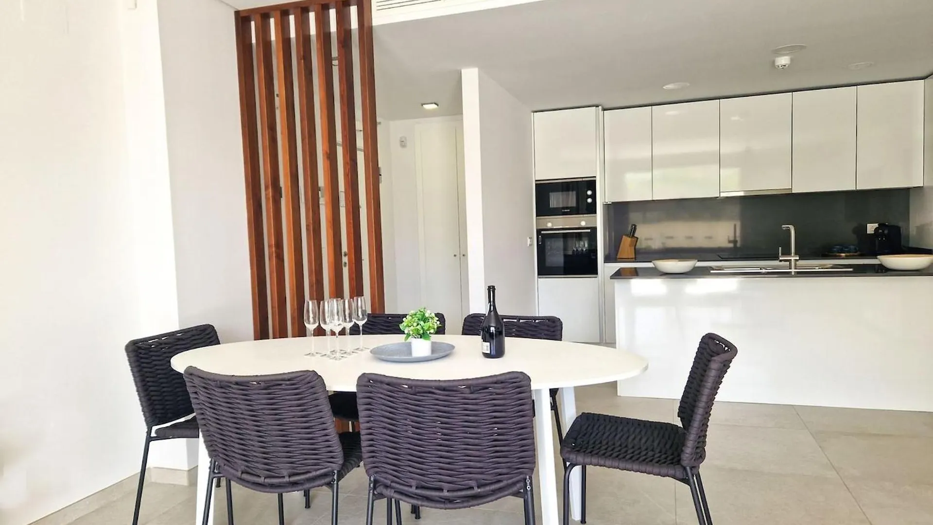 3 Bedroom Apartment In Alborada Homes, Benahavis