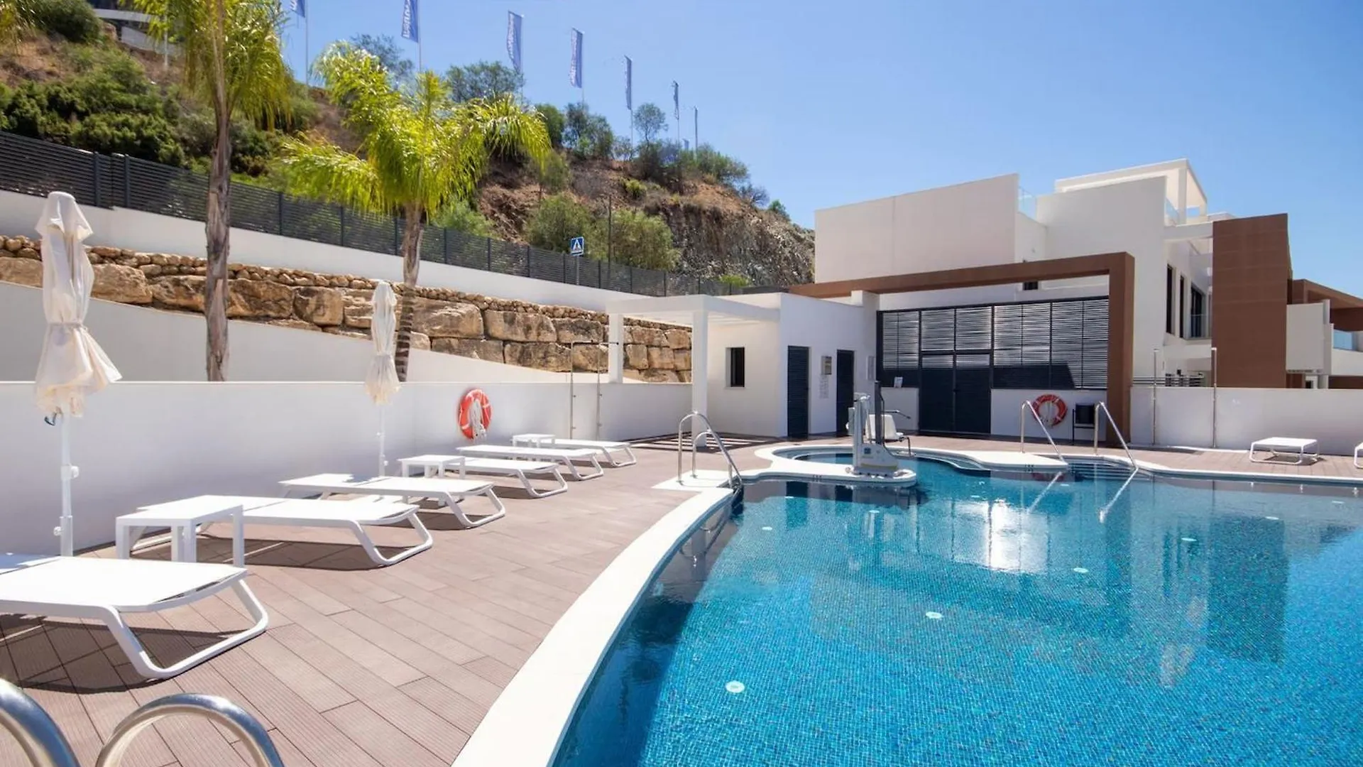 3 Bedroom Apartment In Alborada Homes, Benahavis 0*,  Spain
