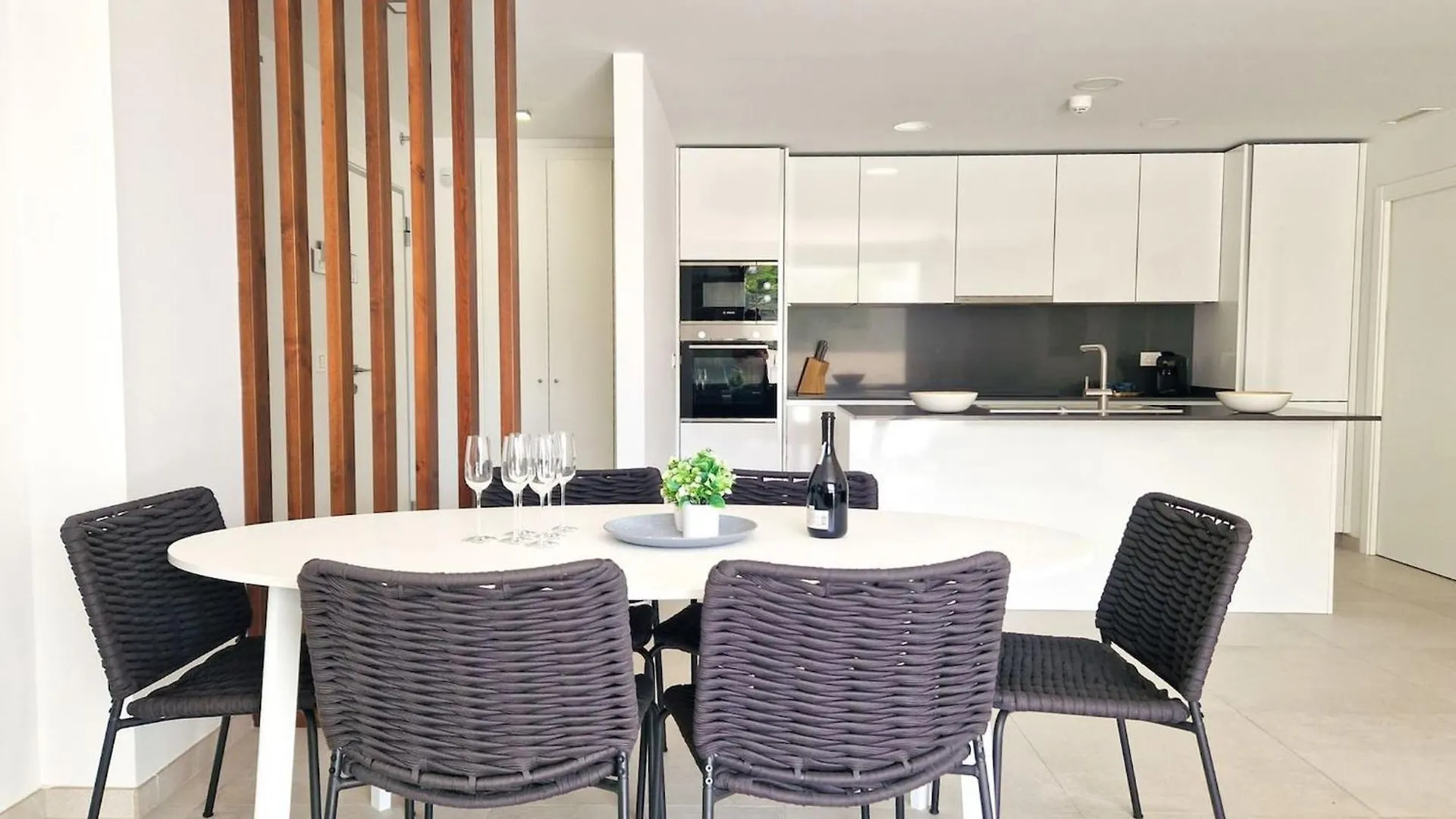 3 Bedroom Apartment In Alborada Homes, Benahavis Spain