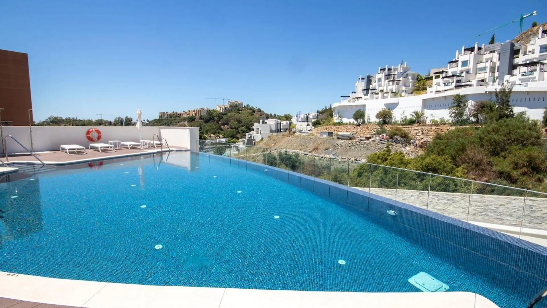 3 Bedroom Apartment In Alborada Homes, Benahavis