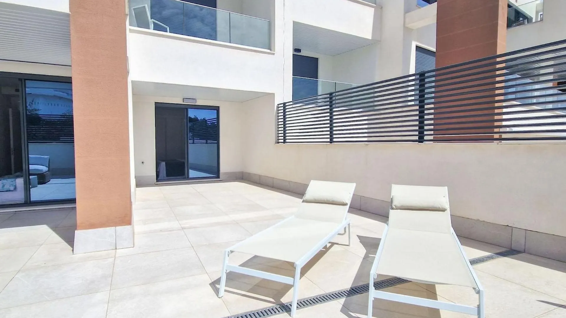 3 Bedroom Apartment In Alborada Homes, Benahavis