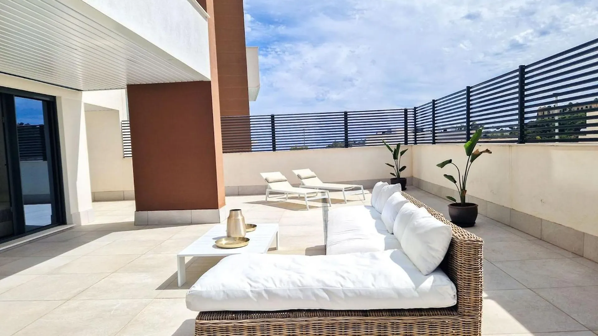 3 Bedroom Apartment In Alborada Homes, Benahavis