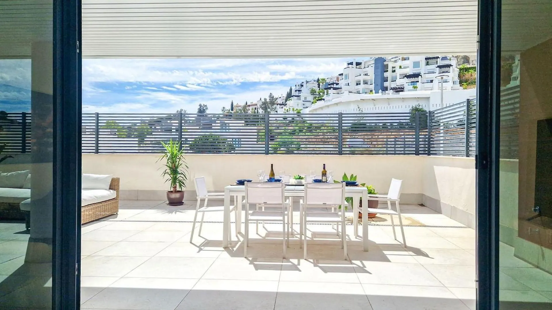 3 Bedroom Apartment In Alborada Homes, Benahavis
